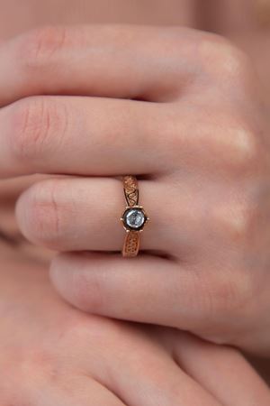 0,10 Carat Elmas Tektaş Yüzük