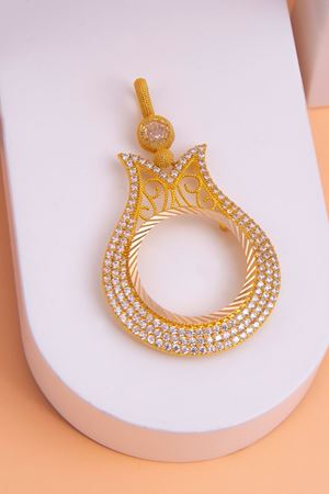 14 Ayar Yarım Altın Çerçeve Kolye Ucu