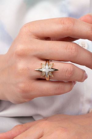 14 Ayar Sarı Altın Jazibee Yüzük