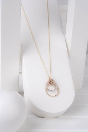 14 Ayar Üç Renkli AltınÜçlü Halka Kolye