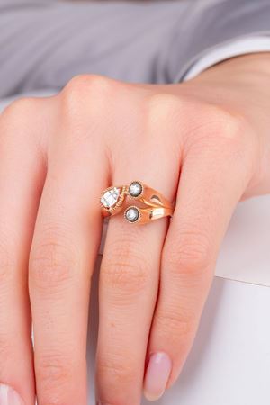 0,21 Carat Elmas Baget Damla Yüzük