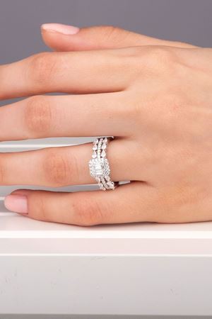 0,93 Carat Pırlanta Tasarım Baget Yüzük