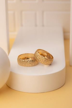 14 Ayar Sarı Altın Kalemli Kadın Alyans