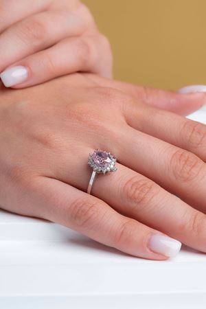 3,20 Carat Pırlanta Pembe Taşlı Yüzük