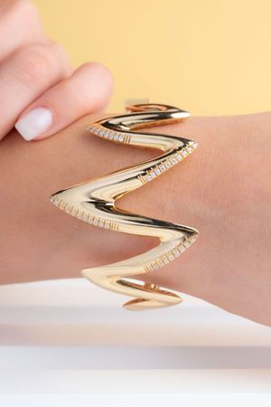 GENOLA 14 Ayar Sarı Altın Zikzak Tasarım Bilezik