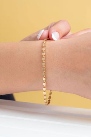 14 Ayar Altın Küp Desenli Bileklik