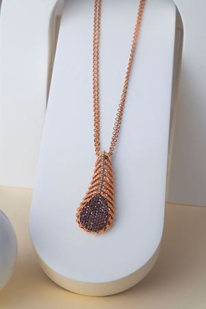 14 Ayar Rose Altın Siyah Taşlı Fantezi Kolye