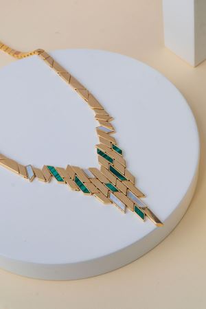 14 Ayar Altın Yeşil Mineli Göz Alıcı Gerdanlık