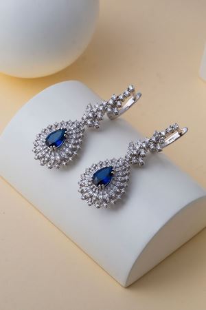 3,59 Carat Pırlanta Safir Taşlı Sallamalı Küpe