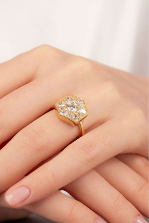 14 Ayar Altın Altıgen Taşlı Yüzük