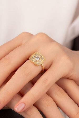 14 Ayar Altın Taşlı Kare Model Yüzük