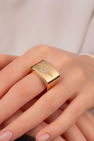 14 Ayar Altın Büyük Gösterişli Yüzük