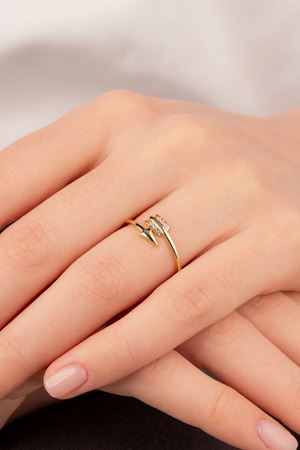 14 Ayar Altın Ok Figürlü Minimal Yüzük