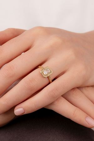 14 Ayar Altın Taşlı Baget Trend Yüzük