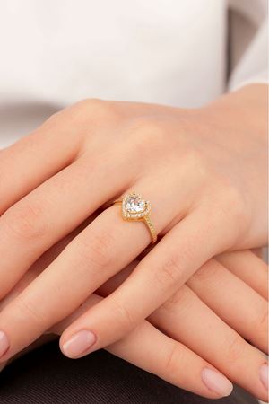 14 Ayar Altın Kalpli Tektaş Yüzük