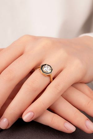 14 Ayar Altın Çağla Model Tektaş Yüzük