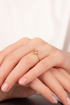 14 Ayar Altın Pembe Taşlı Minimal Yüzük