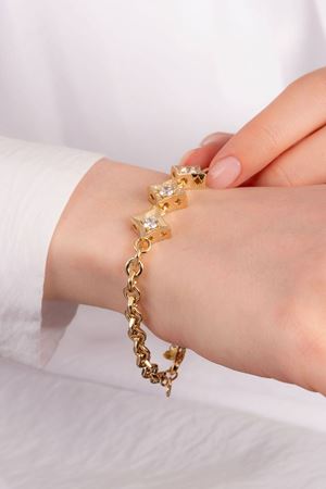 14 Ayar Altın Üç Taşlı Trend Bileklik