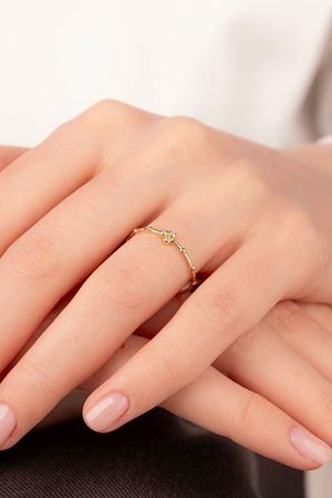 14 Ayar Altın Taşlı Nokta Desenli İnce Yüzük