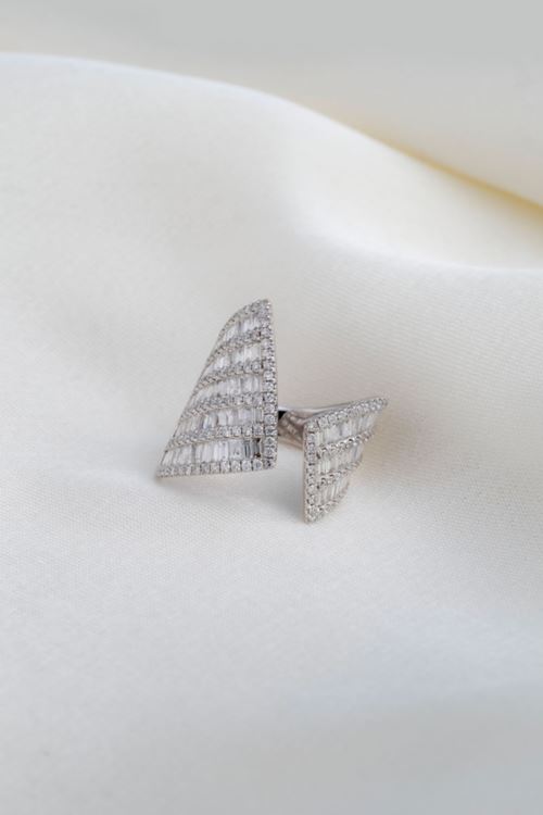 1,95 Carat Pırlanta Baget Yüzük