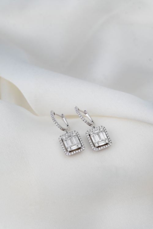 1,52 Carat Pırlanta Baget Taşlı Tasarım Set Küpe