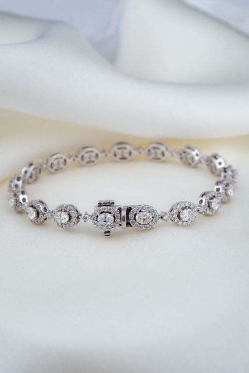 4,42 Carat Pırlanta Oval Taşlı Su Yolu Bileklik