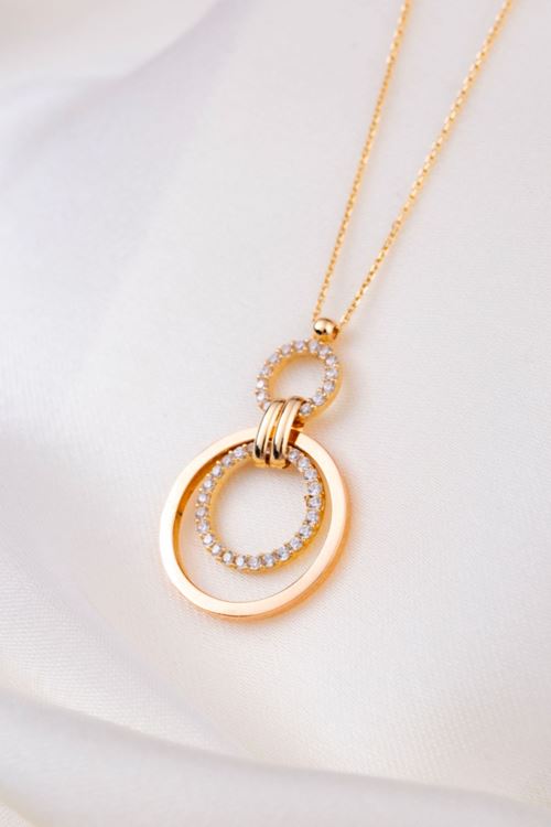 14 Ayar Üç Renk Altın Taşlı Halka Geçişli Kolye