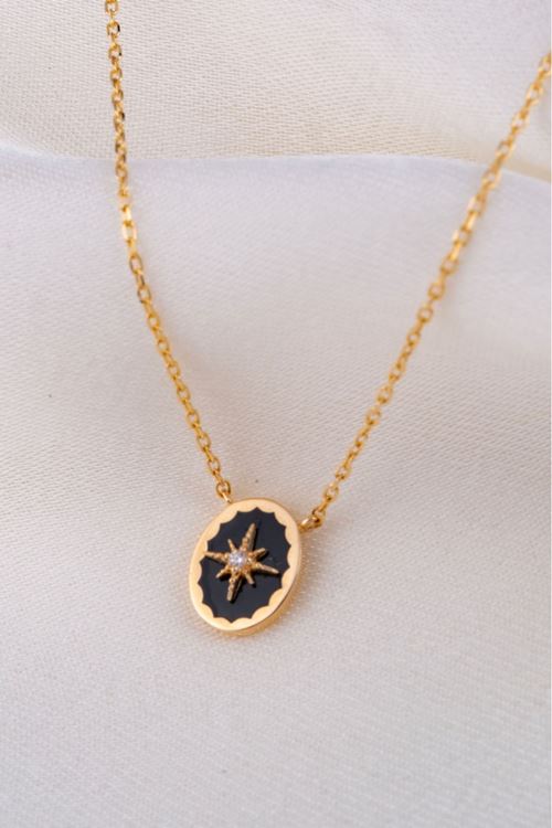 14 Ayar Altın Siyah Kutup Yıldızı Model Kolye