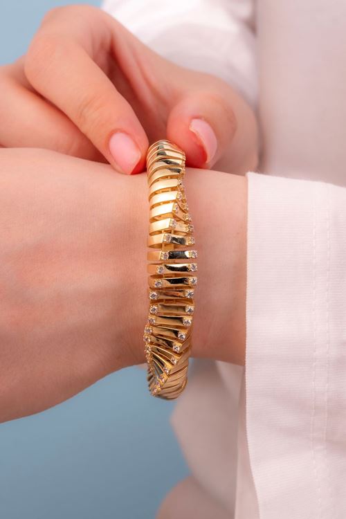 14 Ayar Altın Taşlı Fantezi Bilezik