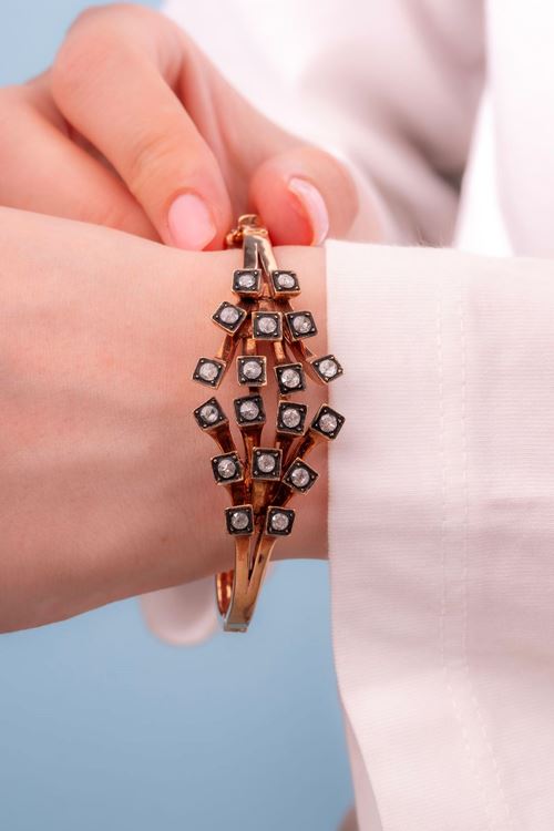 0,68 Carat Elmas Taşlı Tasarım Bilezik