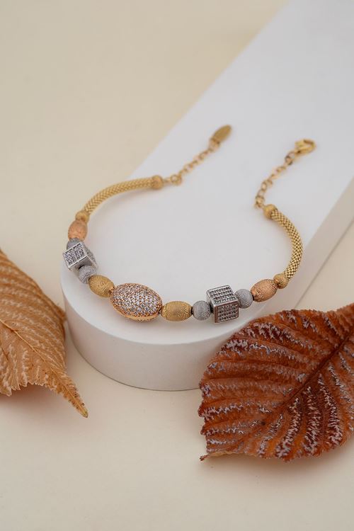 14 Ayar Üç Renkli Altın Küp Detaylı Tasarım Bilezik