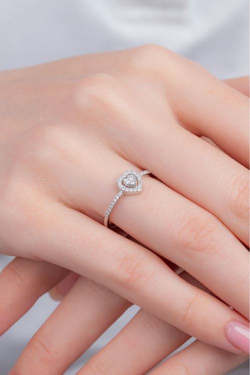 0,18 Carat Pırlanta Kalpli Yüzük