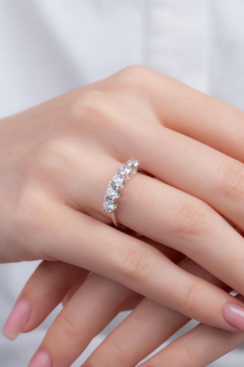 14 Ayar Beyaz Altın Sırataş İnce Yüzük