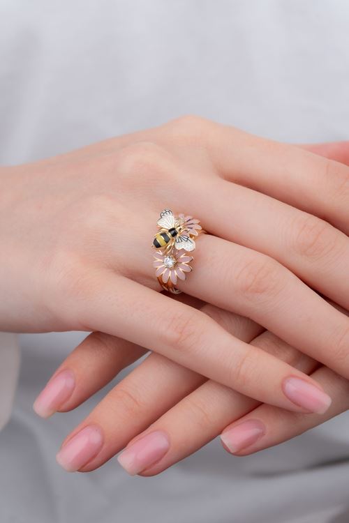 14 Ayar Altın Arı Figürlü Çiçekli Yüzük