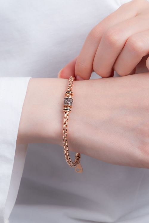 14 Ayar Rose Altın Siyah Taşlı Trend Bileklik