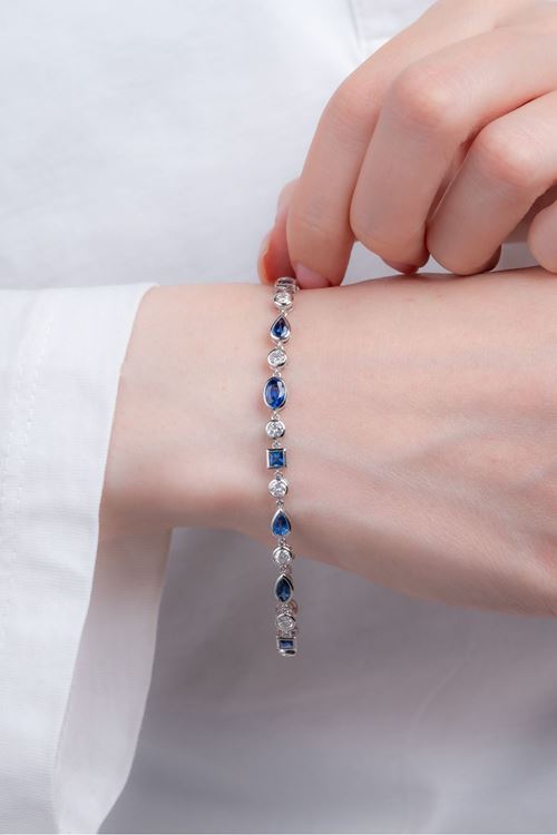5,18 Carat Pırlanta Safir Taşlı Tasarım Bileklik