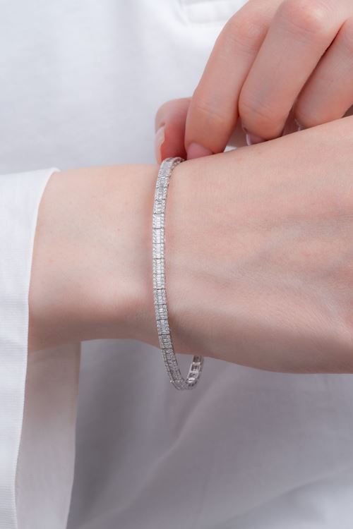 1,82 Carat Pırlanta Baget Taşlı Su Yolu Bileklik