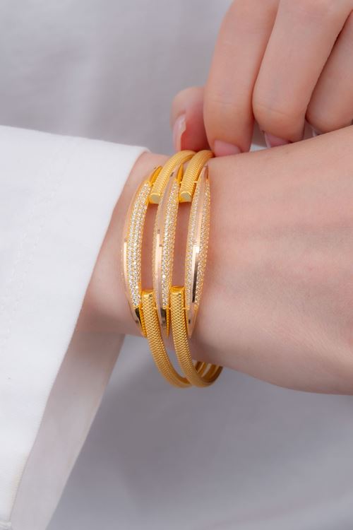 8 Ayar Altın Kaburga 3 Sıra Taşlı Bilezik