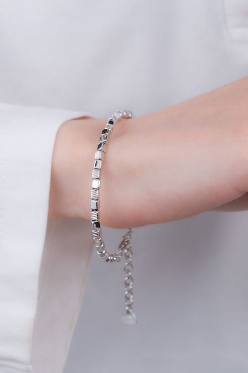 14 Ayar Beyaz Altın Küplü İnce Trend Bilezik