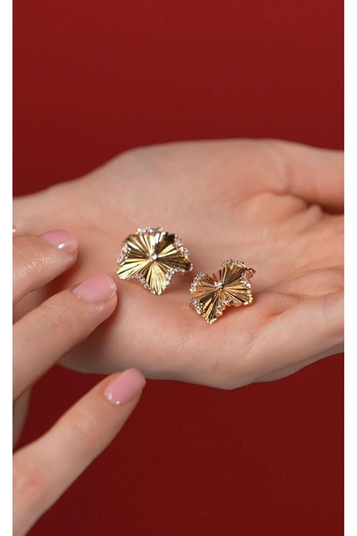 Roberto Bravo 14 Ayar Çiçek Tasarım Küpe