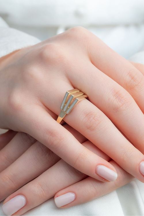 14 Ayar Altın Tasarım Beyaz Mineli Yüzük