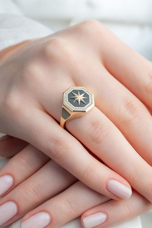 14 Ayar Altın Yıldız Figürlü Altıgen Yüzük