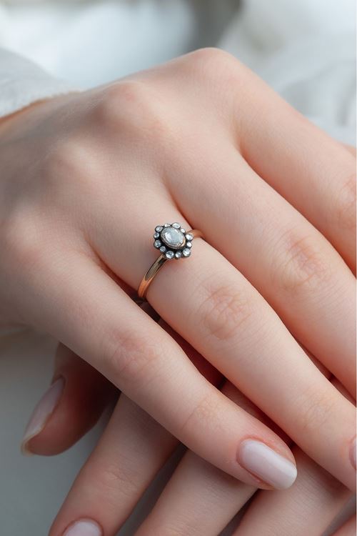 0,28 Carat Elmas Tektaş Yüzük