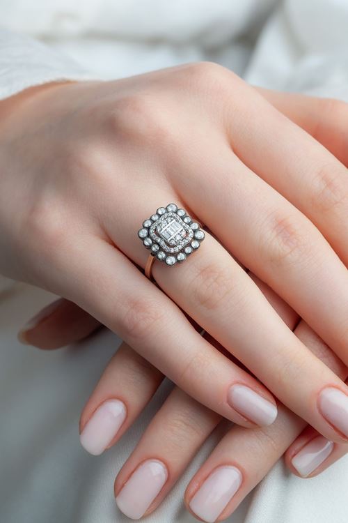 0,62 Carat Elmas Baget Yüzük