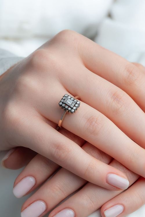 0,19 Carat Elmas Taşlı Baget Yüzük