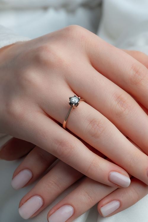 0,20 Carat Elmas Tektaş Yüzük