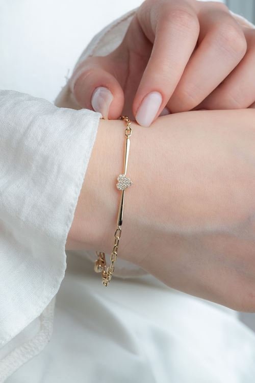 14 Ayar Altın Taşlı Kalp Figürlü Bileklik