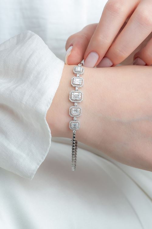 1,26 Carat Pırlanta Yarımtur Baget Bileklik