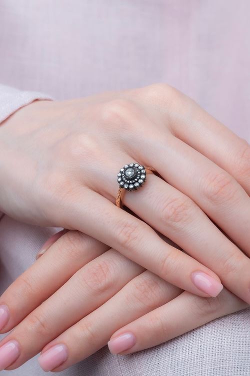 0,41 Carat Elmas Gül Tasarım Yüzük