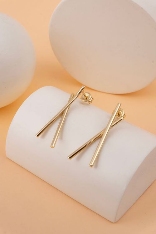 14 Ayar Altın Minimalist Çubuklu Vidalı Küpe